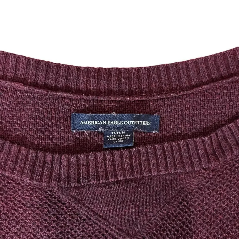 American Eagle Burgundy Crew Neck Sweater Size Medium - Picture 2 of 3